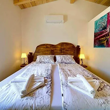 Imperia 4 Comfortable 2* Krk Town